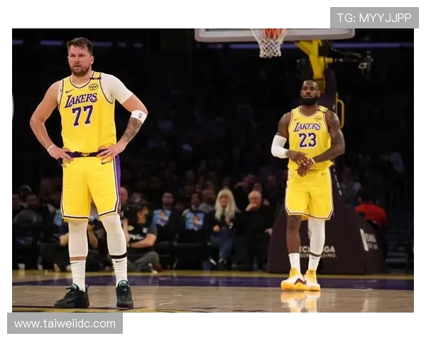 2019季前赛湖人与勇士精彩对决回顾及赛后分析