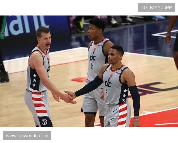 勇士与火箭精彩对决回放NBA直播全程回顾与分析